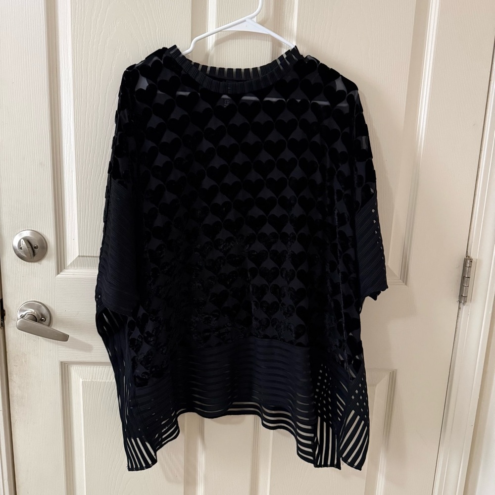 Berek Black Velvet Heart Burnout Sheer Mesh Oversized Top S